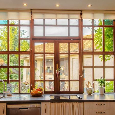 Apartman Tri mudraca Apartment Karanac Bagian luar foto